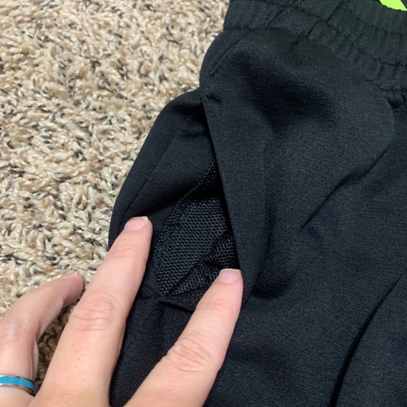 🌟HP🌟 Bundle of 2 XS Champion Pants - Picture 5 of 11